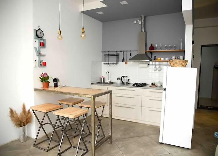 New! Cozy Stylish Apartment With Breathtaking View